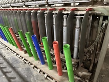 1 - HDB   Woollen Twisting Frame 130 Spindles 160mm ring Year 1995